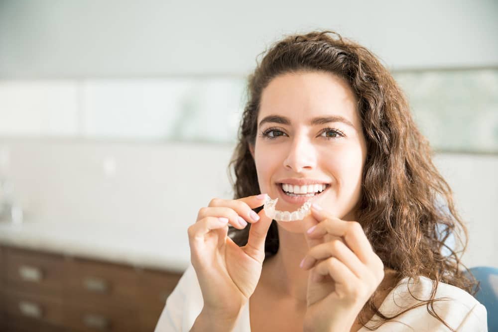 Can You Eat With Invisalign? What You Need to Know