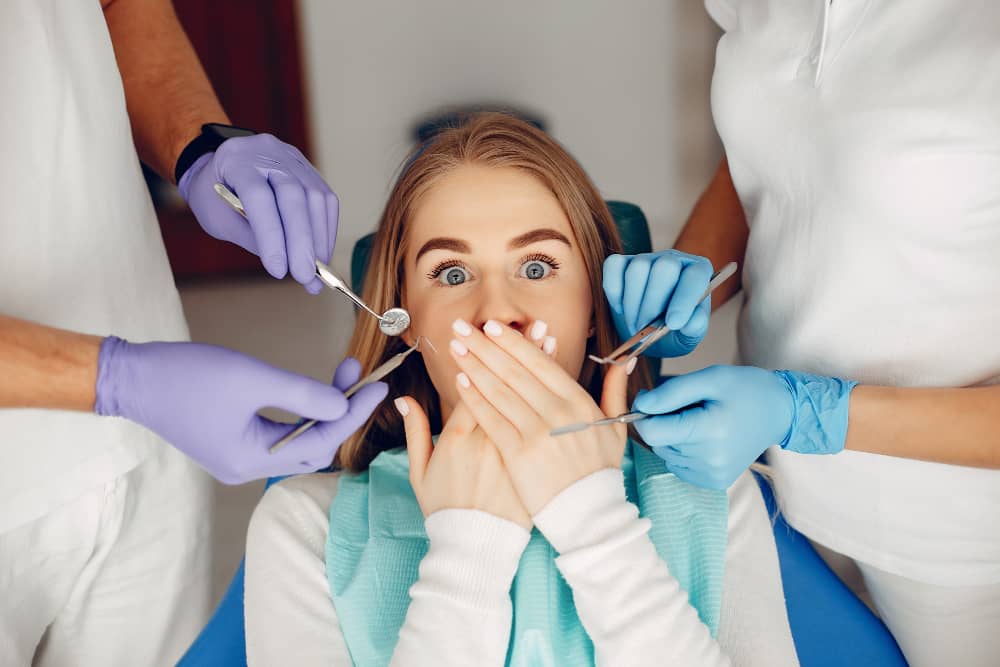 Top Signs You Need Emergency Dental Care: Don’t Ignore These Symptoms!